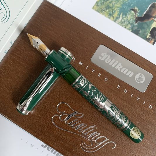 Pelikan M910 Hunting Fountain Pen