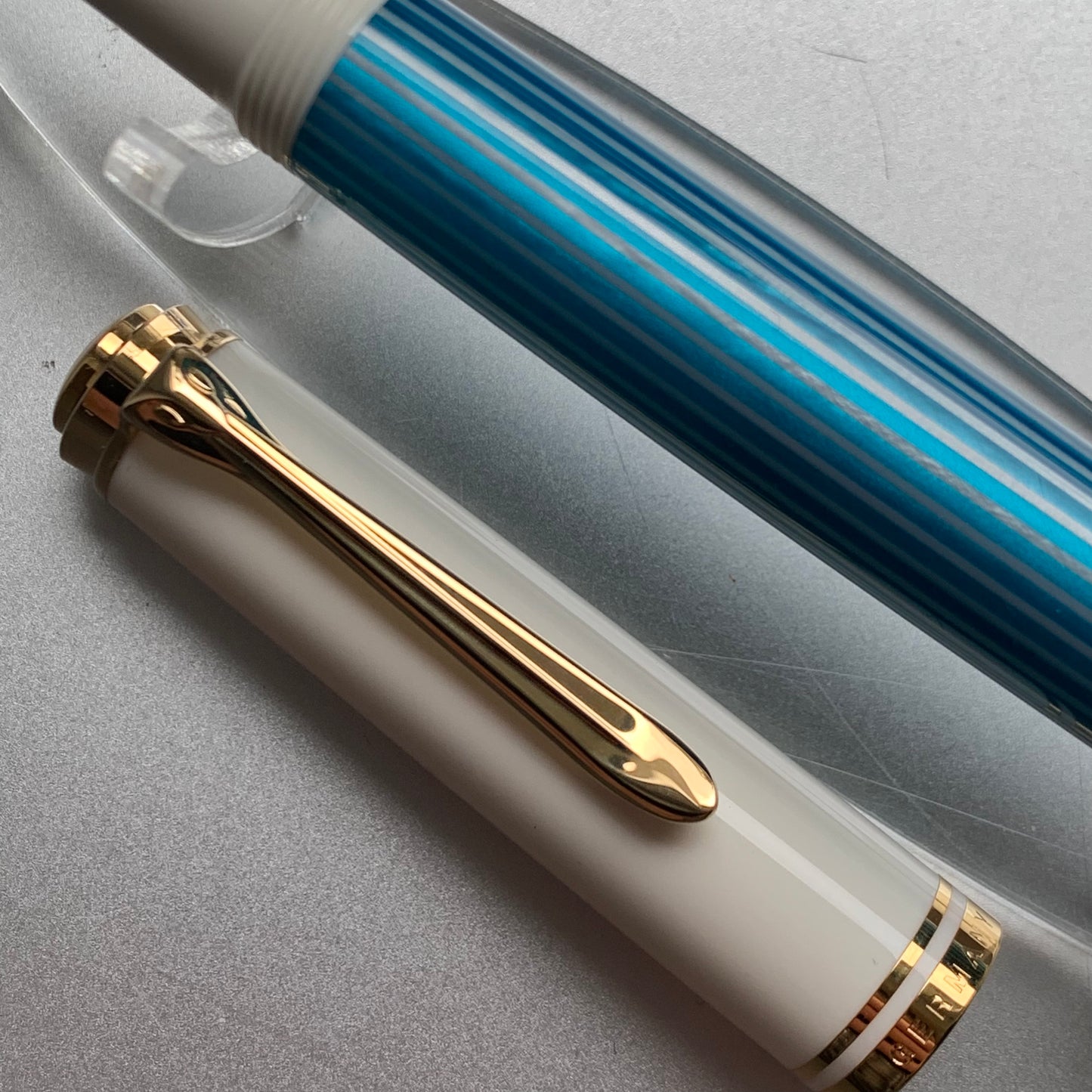 Pelikan M600 Turquoise White (2018 Special Edition)