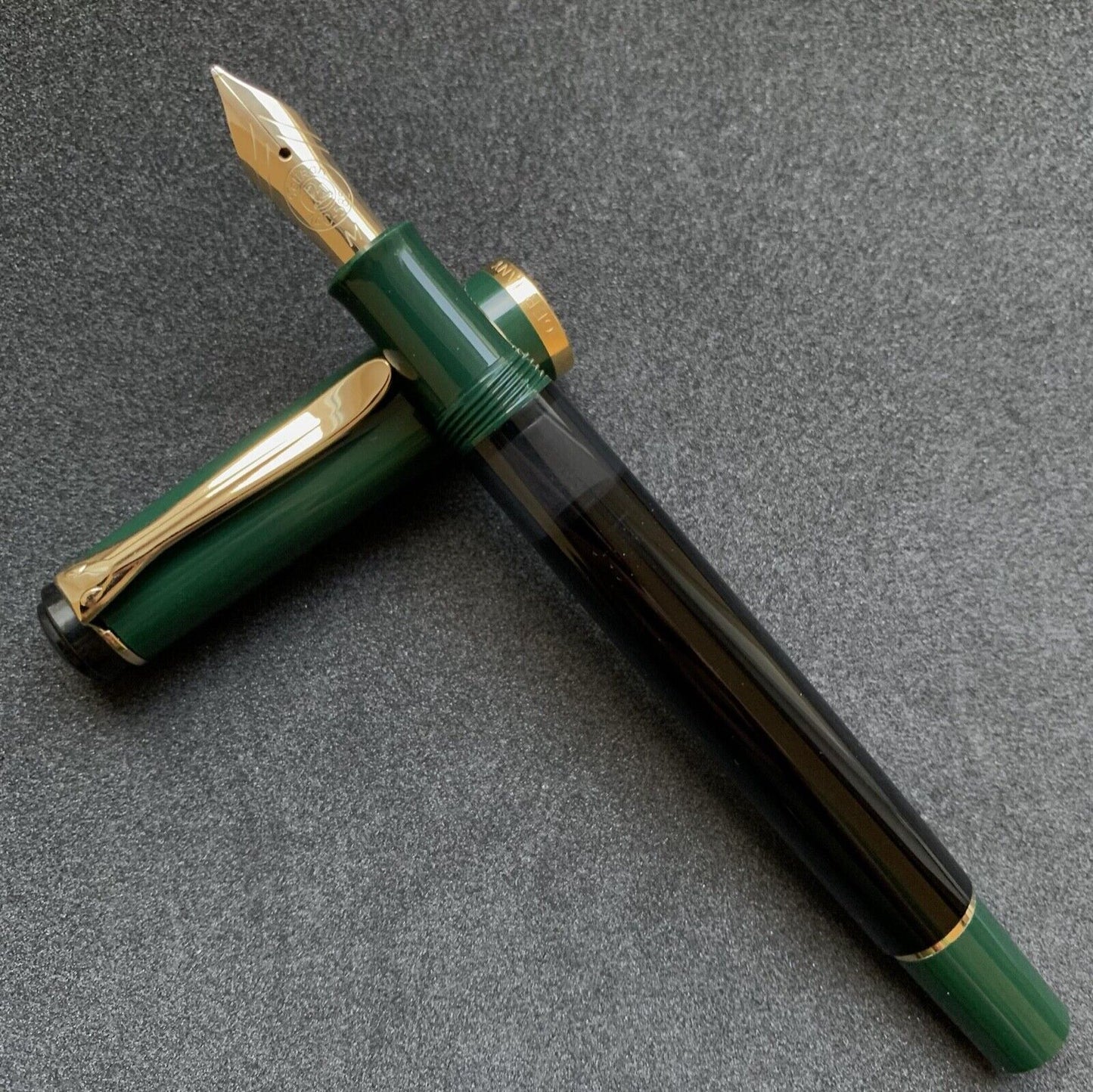 Pelikan M250 Green-Black