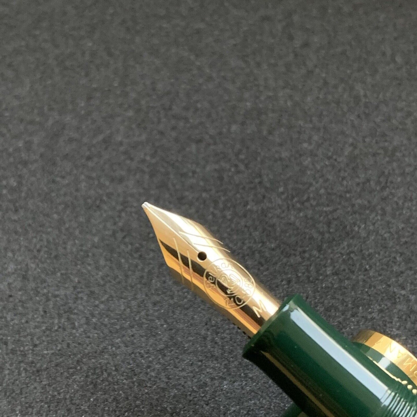 Pelikan M250 Green-Black